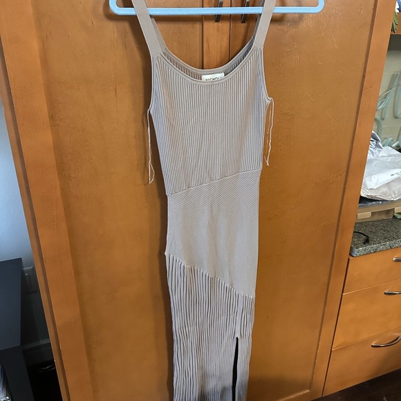 Nicholas Alixia Mixed Rib Knit Straps Midi Dress In Beige size XS - Picture 4 of 7